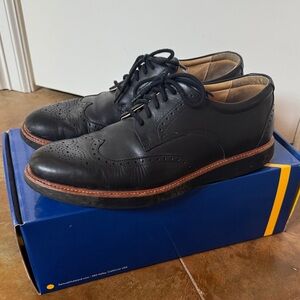 Men's Black Wingtip Derby Oxfords - Classic Lace-Up Dress Shoes